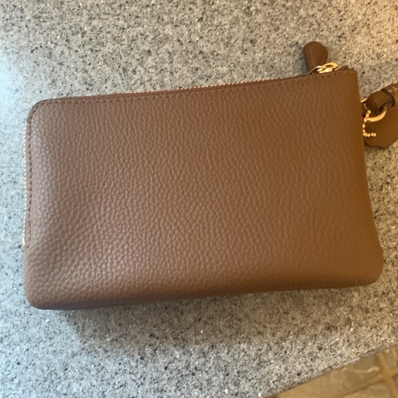 Coach Wristlet - Picture 6 of 6